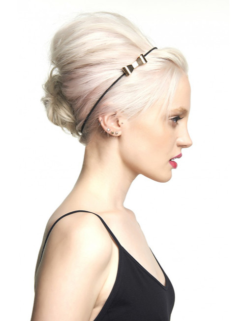 Hair styling - hair up blonde elegant