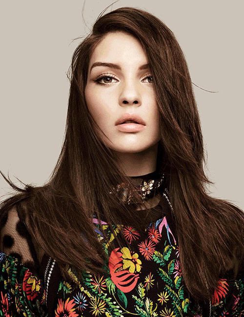 Hair style - long straight layered cut